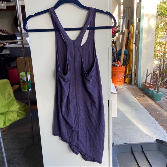 Lululemon Torque Tank - Picture 3 of 4